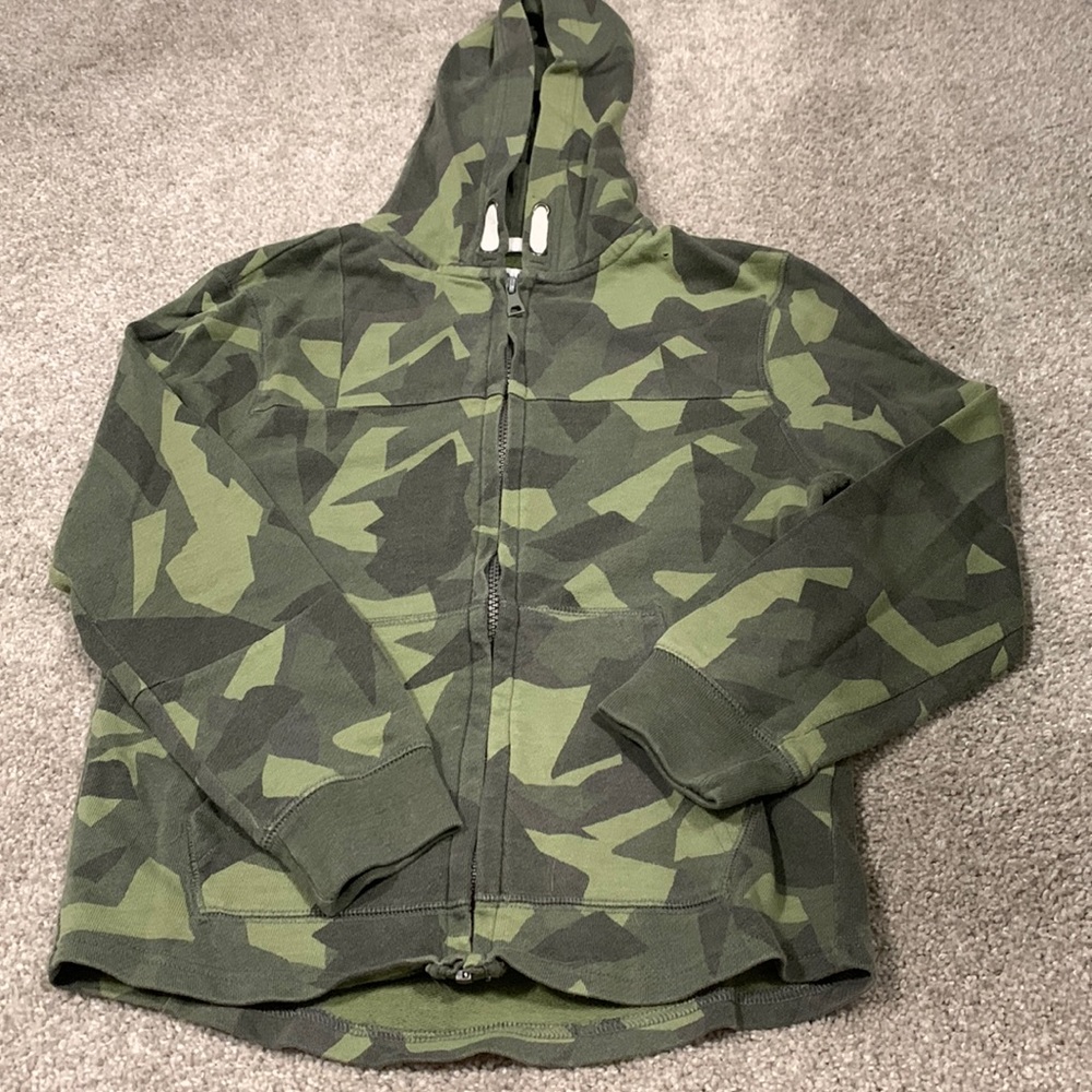 Never worn camo hoodie!